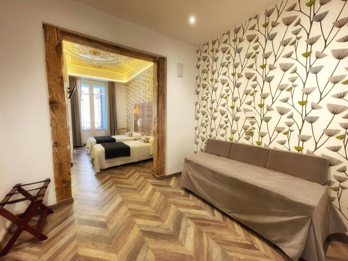 Hostal Aguilar Madrid Exterior foto