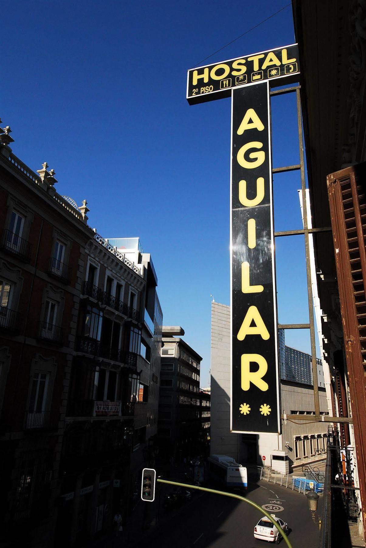 Hostal Aguilar Madrid Exterior foto